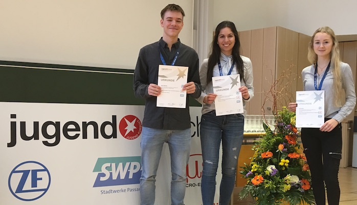 v.l.: Mats Fallböhmer, Sara Dragomir und Selina Mizera
